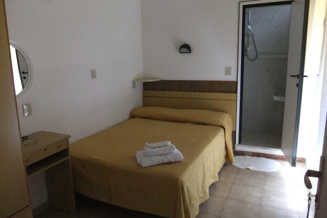 Albergo Villalma 里米尼 外观 照片