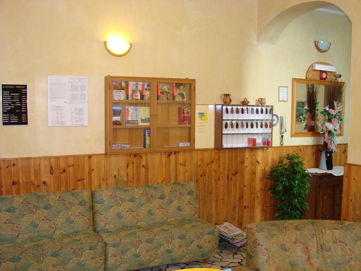 Albergo Villalma 里米尼 外观 照片