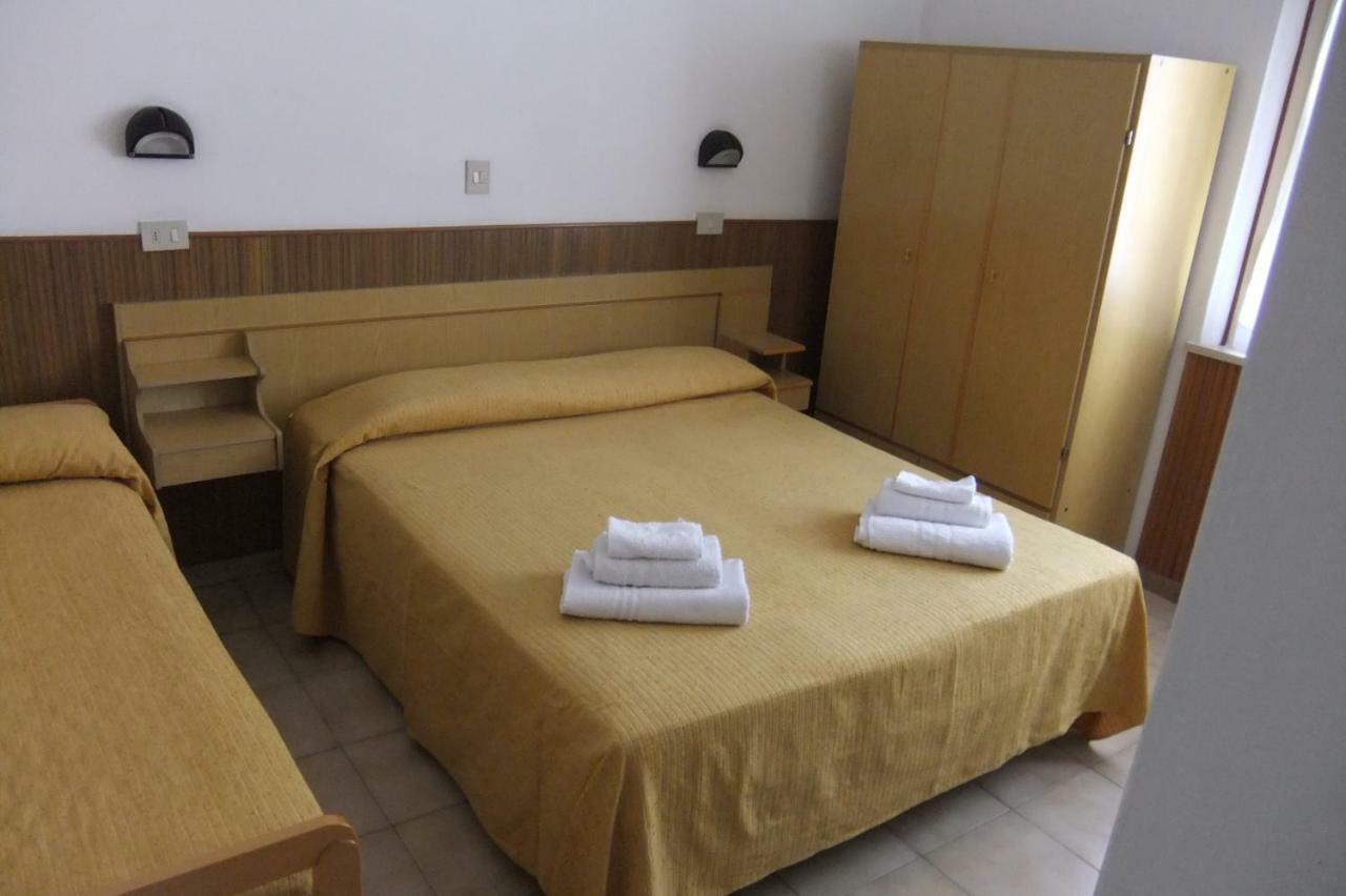 Albergo Villalma 里米尼 外观 照片