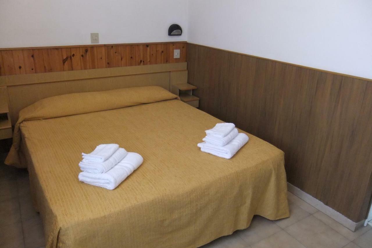 Albergo Villalma 里米尼 外观 照片